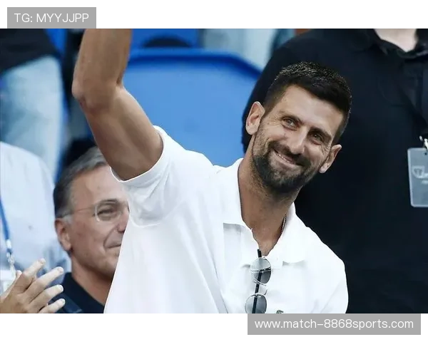 退役足球明星重返赛场展现风采球迷期待新传奇的诞生 退役足球明星重返赛场展现风采球迷期待新传奇的诞生